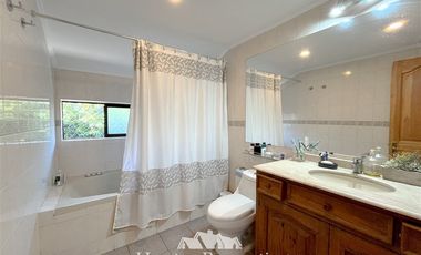 Casa en Venta en Julia Bernstein con Carlos Silva Vildosola