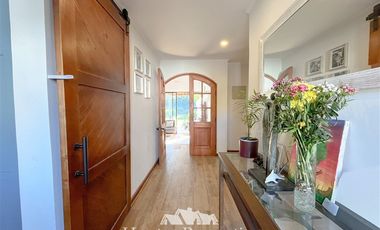 Casa en Venta en Julia Bernstein con Carlos Silva Vildosola