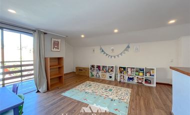 Casa en Venta en Julia Bernstein con Carlos Silva Vildosola