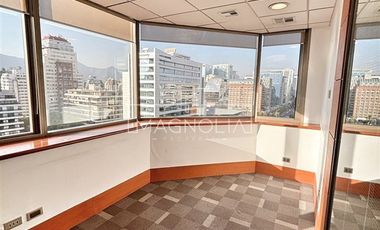 Oficina en Arriendo en A pasos del Metro Tobalaba, a pasos del MUT