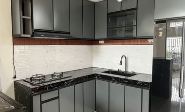 DIJUAL RUMAH MODERN VILLA MALIBU TEGAL BINANGUN JAKABARING PALEMBANG