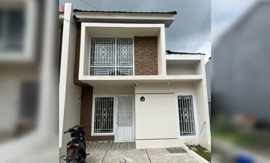DIJUAL RUMAH MODERN VILLA MALIBU TEGAL BINANGUN JAKABARING PALEMBANG