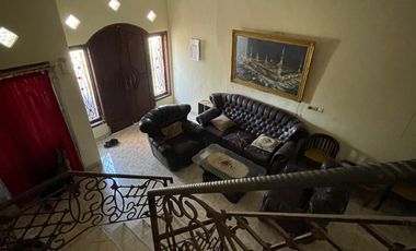 Dijual Cepat Rumah  Lokasi Perum Taman Aloha Wage Sidoarjo