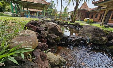 Rumah Vila Javanesse Style dijual Murah, Luas, Asri Purwakarta, SHM