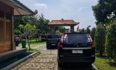 Rumah Vila Javanesse Style dijual Murah, Luas, Asri Purwakarta, SHM