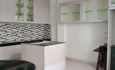 Rumah dijual Murah 2 Lt. Ciracas, Jakarta Timur 5 menit Kp.Rambutan