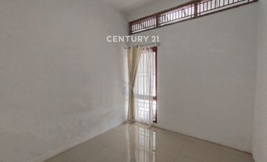 Rumah Siap Huni Nyaman Dan Strategis Di Batujajar Bandung