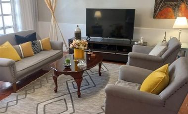 Casa en Venta en Detras de Av. Los Condores