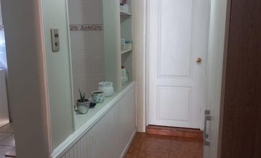 Casa en Venta en Detras de Av. Los Condores