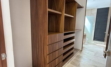 CASA EN VENTA MERIDA, PRIVADA MANANTIALES DE COCOYOLES, ENTREGA INMEDIATA.