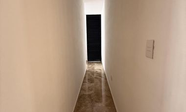 CASA EN VENTA MERIDA, PRIVADA MANANTIALES DE COCOYOLES, ENTREGA INMEDIATA.