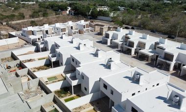 CASA EN VENTA MERIDA, TEMOZON NORTE, PRIVADA ADARA, MOD. 307, FEBRERO 2026.