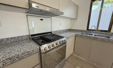 CASA EN VENTA MERIDA, CONKAL, PRIVADA IMPERIO CONKAL, ENTREGA INMEDIATA.