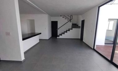 CASA EN VENTA MERIDA, CONKAL, PRIVADA TAGORA, MOD AMBAR, ENTREGA INMEDIATA.