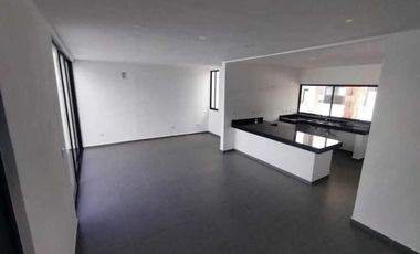 CASA EN VENTA MERIDA, CONKAL, PRIVADA TAGORA, MOD AMBAR, ENTREGA INMEDIATA.