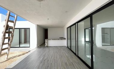 CASA EN VENTA MERIDA, DZITYA, CUMBRES III, MODELO SERENITY, 1 PLANTA, LISTA.