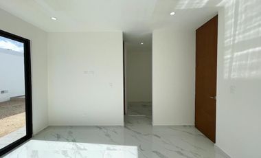 CASA EN VENTA MERIDA, DZITYA, CUMBRES III, MODELO SERENITY, 1 PLANTA, LISTA.