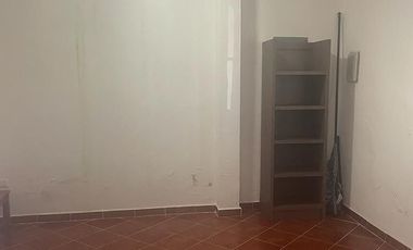 CASA EN VENTA MERIDA, PLAYA PROGRESO, A 2 ESQUINAS DEL MALECON, LISTA.