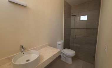 CASA EN VENTA MERIDA, PLAYA SAN BENITO, VILLAS SUNSET, 200 MTS DEL MAR, LISTA.