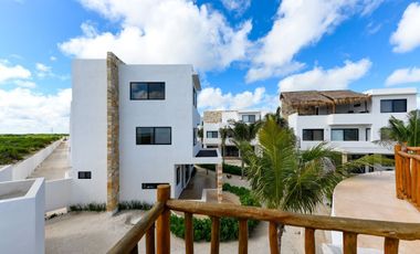 CASA EN VENTA MERIDA, PLAYA TELCHAC, BOCANA, FRENTE AL MAR, LISTO