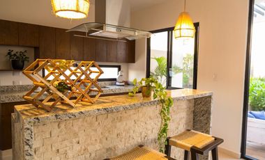 CASA EN VENTA MERIDA, PLAYA TELCHAC, BOCANA, FRENTE AL MAR, LISTO