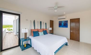 CASA EN VENTA MERIDA, PLAYA TELCHAC, BOCANA, FRENTE AL MAR, LISTO