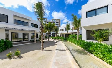 CASA EN VENTA MERIDA, PLAYA TELCHAC, BOCANA, FRENTE AL MAR, LISTO