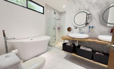 CASA EN VENTA MERIDA, KIKTEIL, PRIVADA BLUE CEDAR, MOD. ZAFIRAH, LISTA.