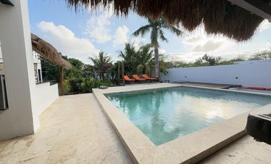 CASA EN VENTA MERIDA, KIKTEIL, PRIVADA BLUE CEDAR, MOD. ZAFIRAH, LISTA.