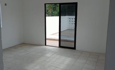 CASA EN VENTA MERIDA, COLONIA ITZIMNA 17ST, REMODELADA, LISTA.