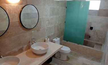 CASA EN VENTA MERIDA, COLONIA ITZIMNA 17ST, REMODELADA, LISTA.