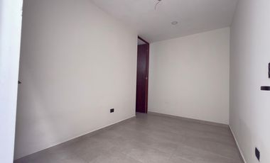 CASA EN VENTA MERIDA, CONKAL, PRIVADA NADIRA, CASA LEO, LISTA.