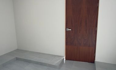 CASA EN VENTA MERIDA, CONKAL, PRIVADA NADIRA, CASA LEO, LISTA.