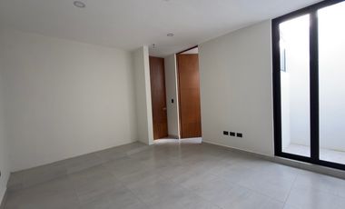CASA EN VENTA MERIDA, CONKAL, PRIVADA NADIRA, CASA LEO, LISTA.