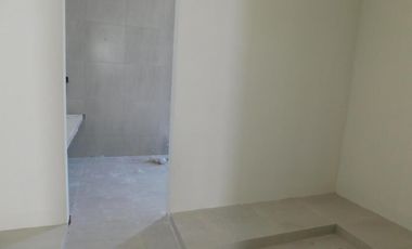 CASA EN VENTA MERIDA, CONKAL, PRIVADA NADIRA, CASA LEO, LISTA.