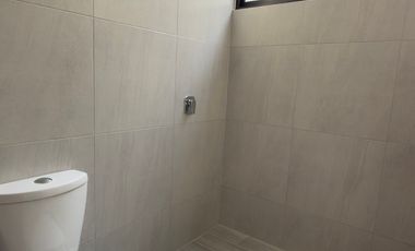 CASA EN VENTA MERIDA, CONKAL, PRIVADA NADIRA, CASA LEO, LISTA.