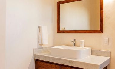 CASA EN VENTA MERIDA, BENITO JUAREZ NORTE, LAS SABINAS AMUEBLADA, LISTA.