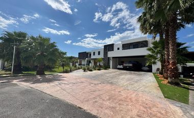 CASA EN VENTA MERIDA, KIKTEIL, PRIVADA BLUE CEDAR, MODELO SAHAR, LISTA.