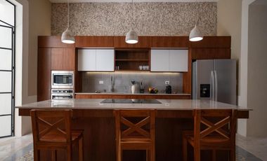 CASA EN VENTA MERIDA, CENTRO, BARRIO LA ERMMITA, CASA LUCIA, ENTREGA INMEDIATA
