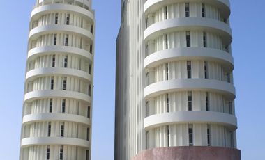 DEPARTAMENTO EN VENTA MERIDA, PLAYA TELCHAC, TEMPORADA, FRENTE AL MAR, LISTA.