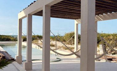 DEPARTAMENTO EN VENTA MERIDA, PLAYA TELCHAC, TEMPORADA, FRENTE AL MAR, LISTA.