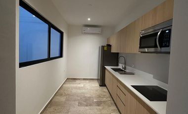 CASA EN VENTA MERIDA, TIXCUYTUN, PAJARO EN PIEDRA, MOD. 135, SEPT 2025.