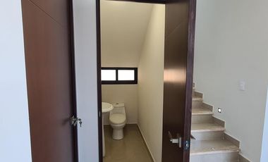 CASA EN VENTA MERIDA CONKAL PRIV PRADERAS DEL MAYAB CASA MIN A 5 MESES Y MEDIO