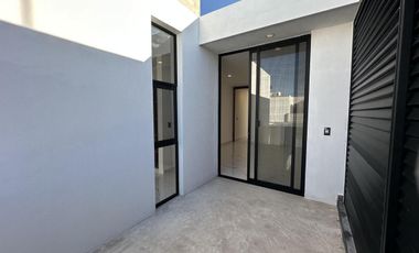 CASA EN VENTA MERIDA, CONKAL, PRIVADA ZENDERA, DICIEMBRE 2025.