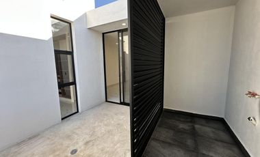 CASA EN VENTA MERIDA, CONKAL, PRIVADA ZENDERA, DICIEMBRE 2025.