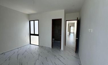 CASA EN VENTA MERIDA, SAN IGNACIO, PRIVADA AIREPURO, ENTREGA INMEDIATA.