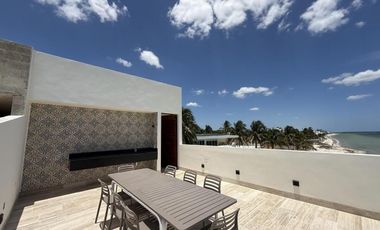 CASA EN VENTA MERIDA, PLAYA TELCHAC, PUERTA DEL MAR, FRENTE AL MAR, LISTO.
