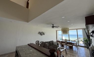 CASA EN VENTA MERIDA, PLAYA TELCHAC, PUERTA DEL MAR, FRENTE AL MAR, LISTO.