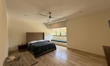 CASA EN VENTA MERIDA, PLAYA TELCHAC, PUERTA DEL MAR, FRENTE AL MAR, LISTO.