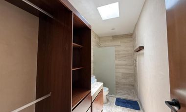 CASA EN VENTA MERIDA, PLAYA TELCHAC, PUERTA DEL MAR, FRENTE AL MAR, LISTO.